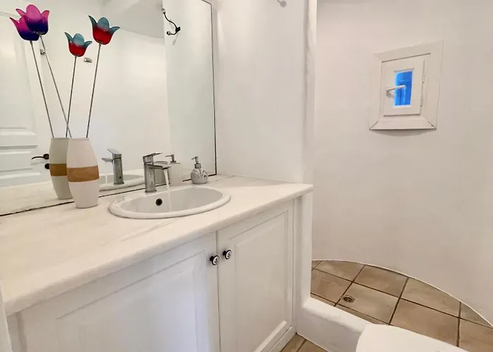 Village Mykonos Апартаменты *