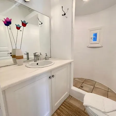 Village Mykonos Apartamento *